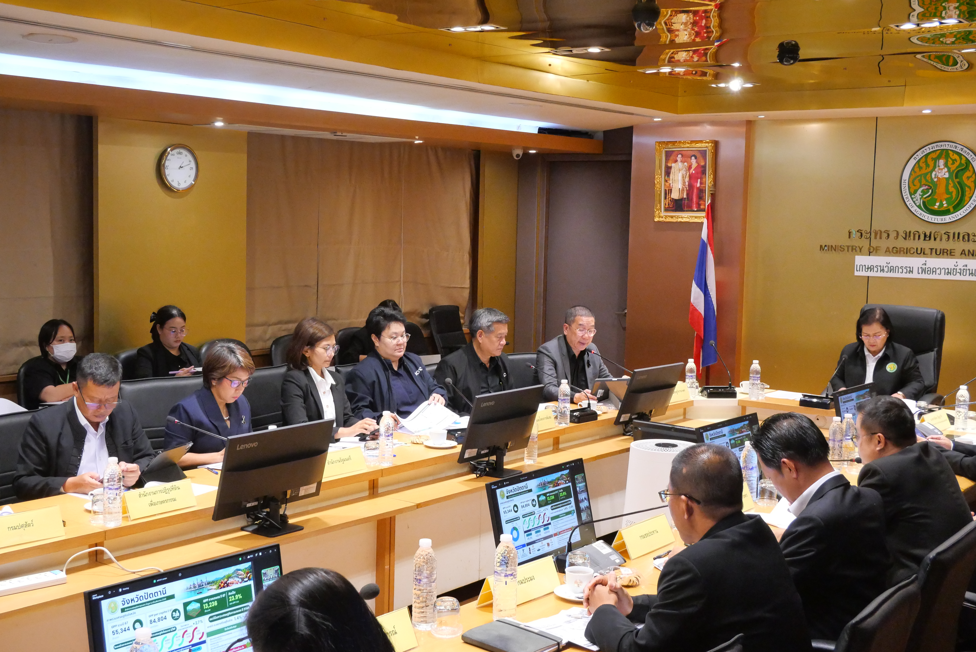 title - รองเลขาธิการ ส.ป.ก. ประชุมเตรียมความพร้อมในการสนับสนุนการประชุมคณะรัฐมนตรีอย่างเป็นทางการนอกสถานที่ ครั้งที่ 1/2569 ณ จังหวัดสงขลา และติดตามการตรวจราชการกลุ่มจังหวัดภาคใต้ 